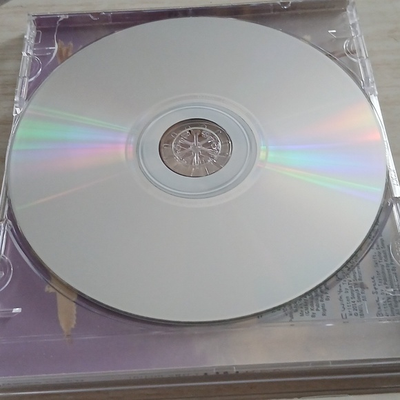 Offical TAYLOR SWIFT 1989 Deluxe CD - 13 Polaroids 1989 Deluxe Edition CD - Picture 7 of 16